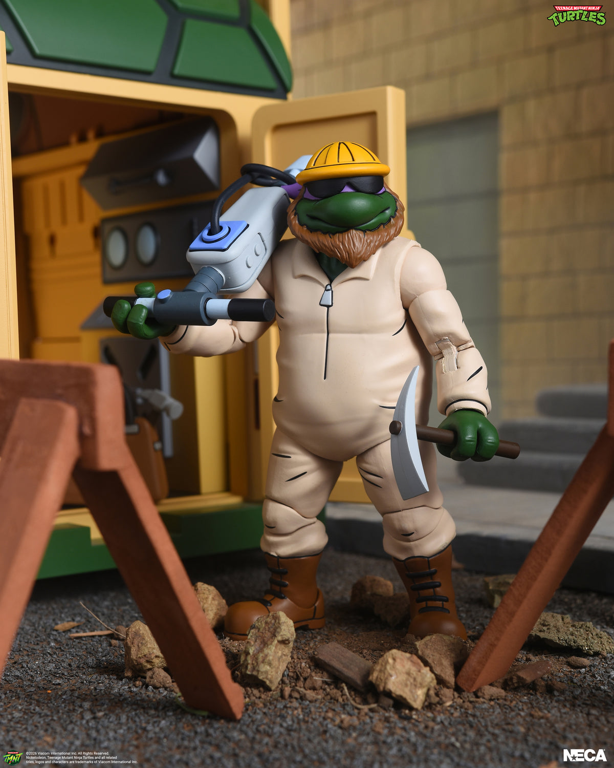 Teenage Mutant Ninja Turtles (1987 Cartoon) - Construction Donatello 7" Scale Action Figure
