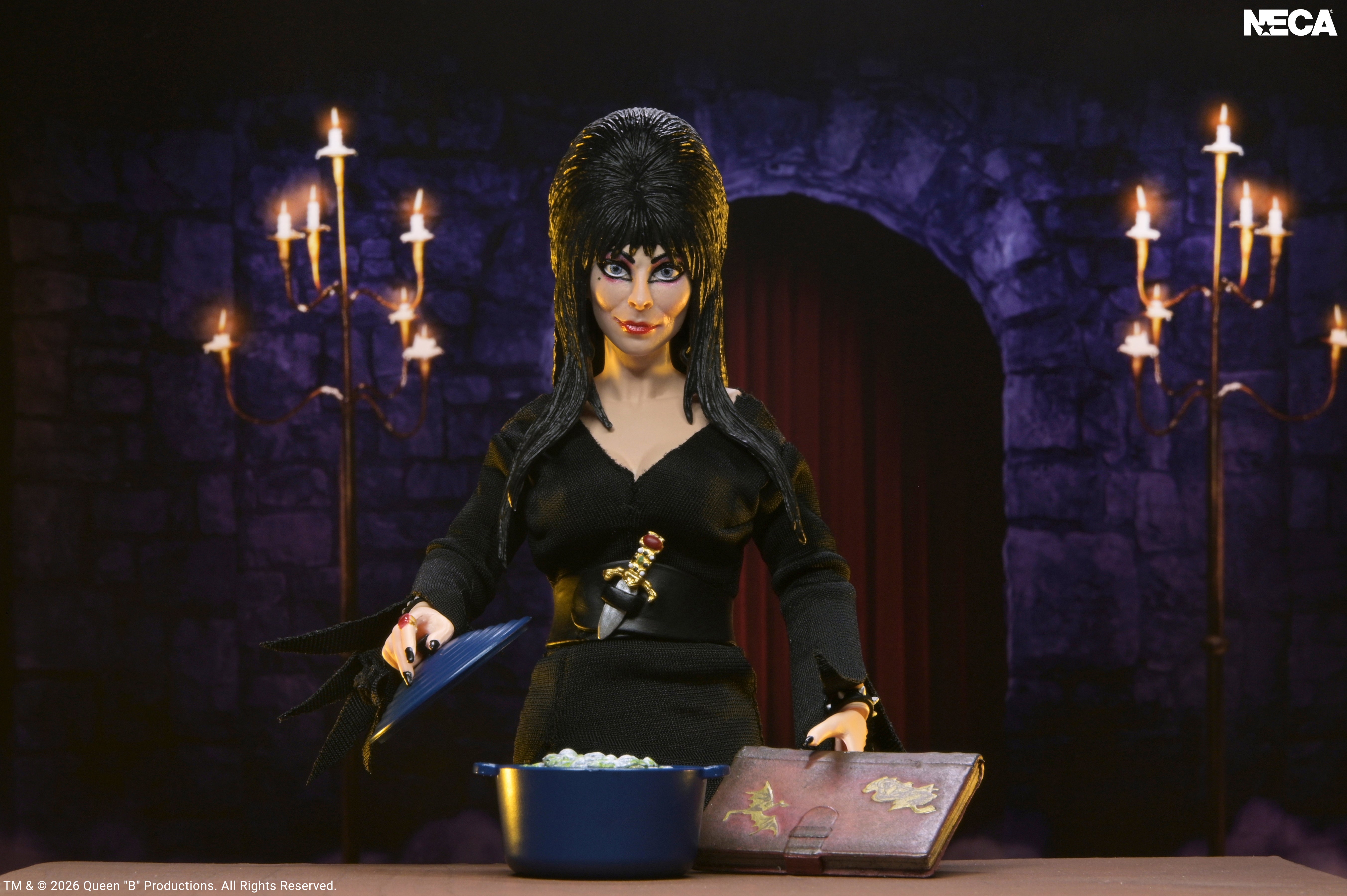 ELVIRA/フィギュアキット Ultimate Elvira 7” Scale Action Figure (PRE-ORDER)