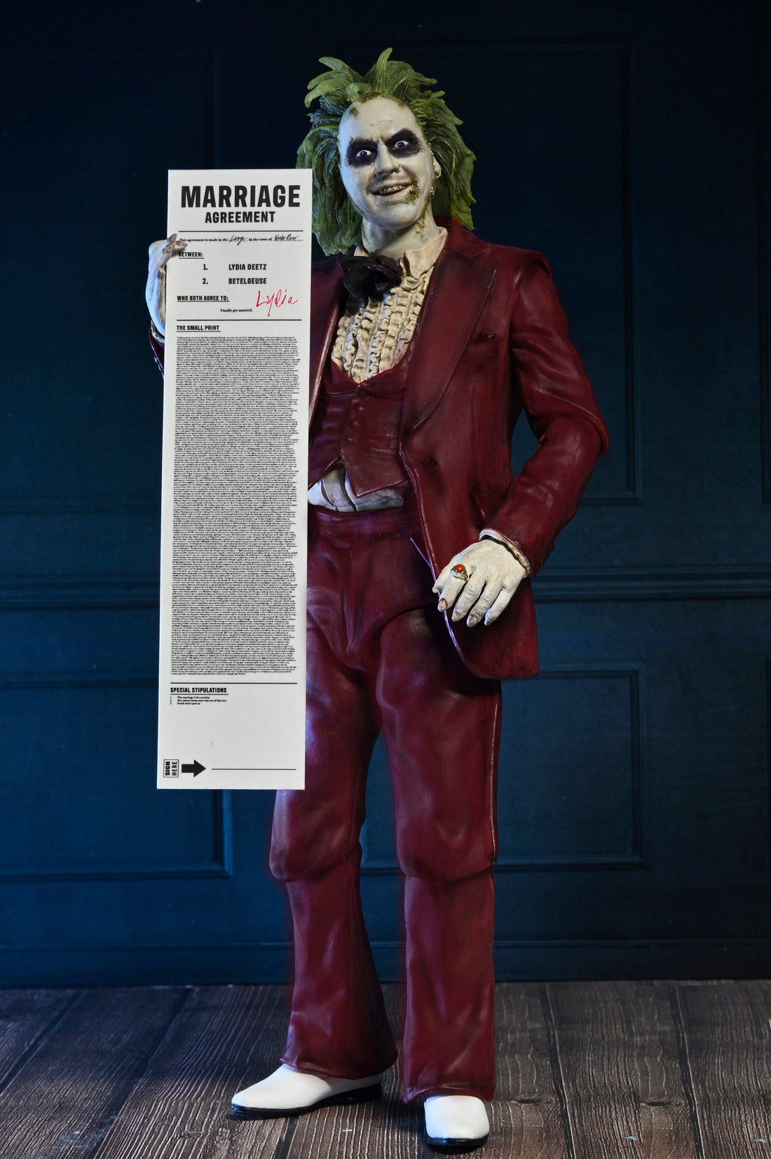 Beetlejuice Beetlejuice - Ultimate Wedding Tuxedo Beetlejuice 7&quot; Scale Action Figure - NECA