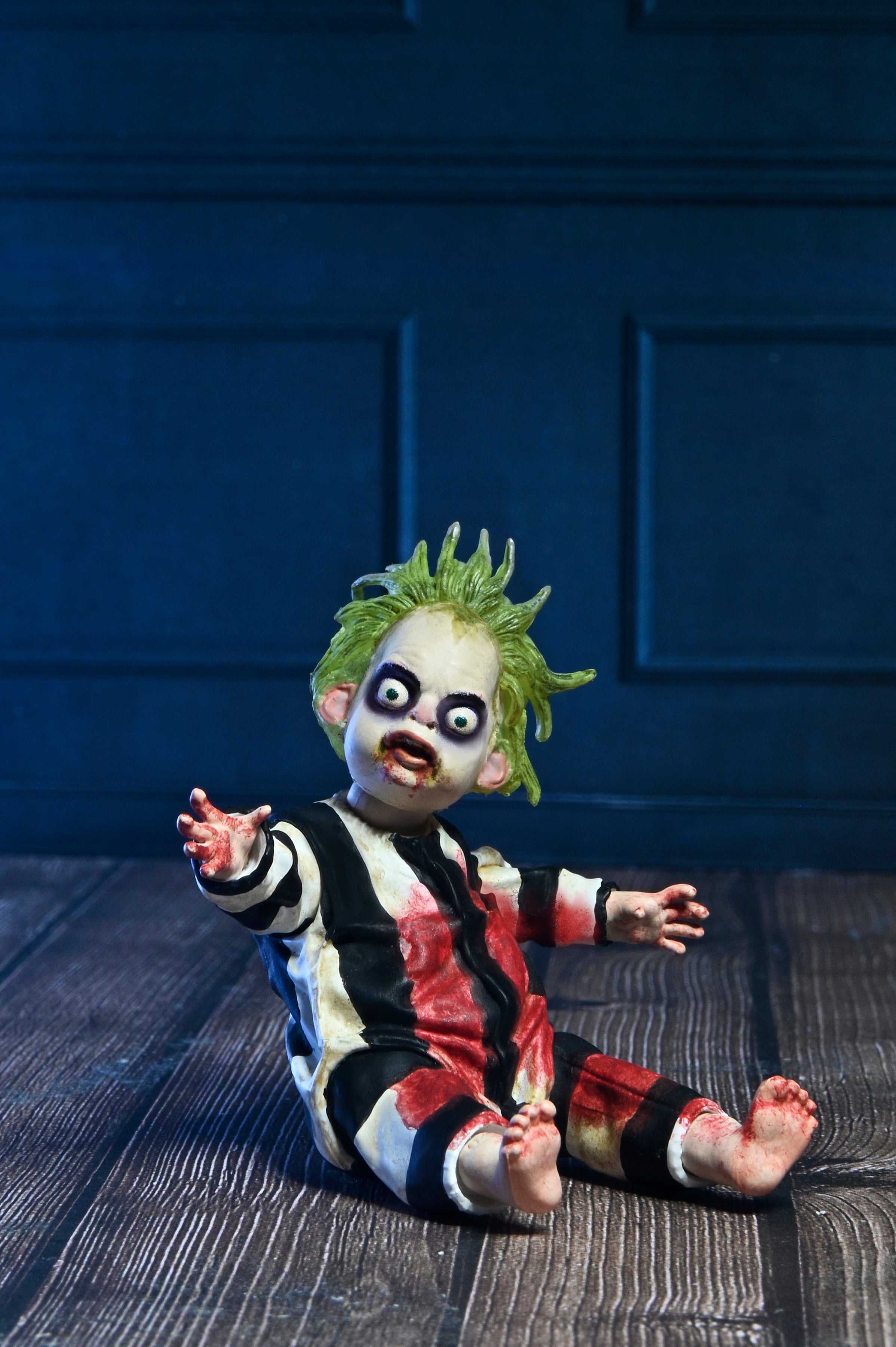 Beetlejuice Beetlejuice - Ultimate Wedding Tuxedo Beetlejuice 7&quot; Scale Action Figure - NECA