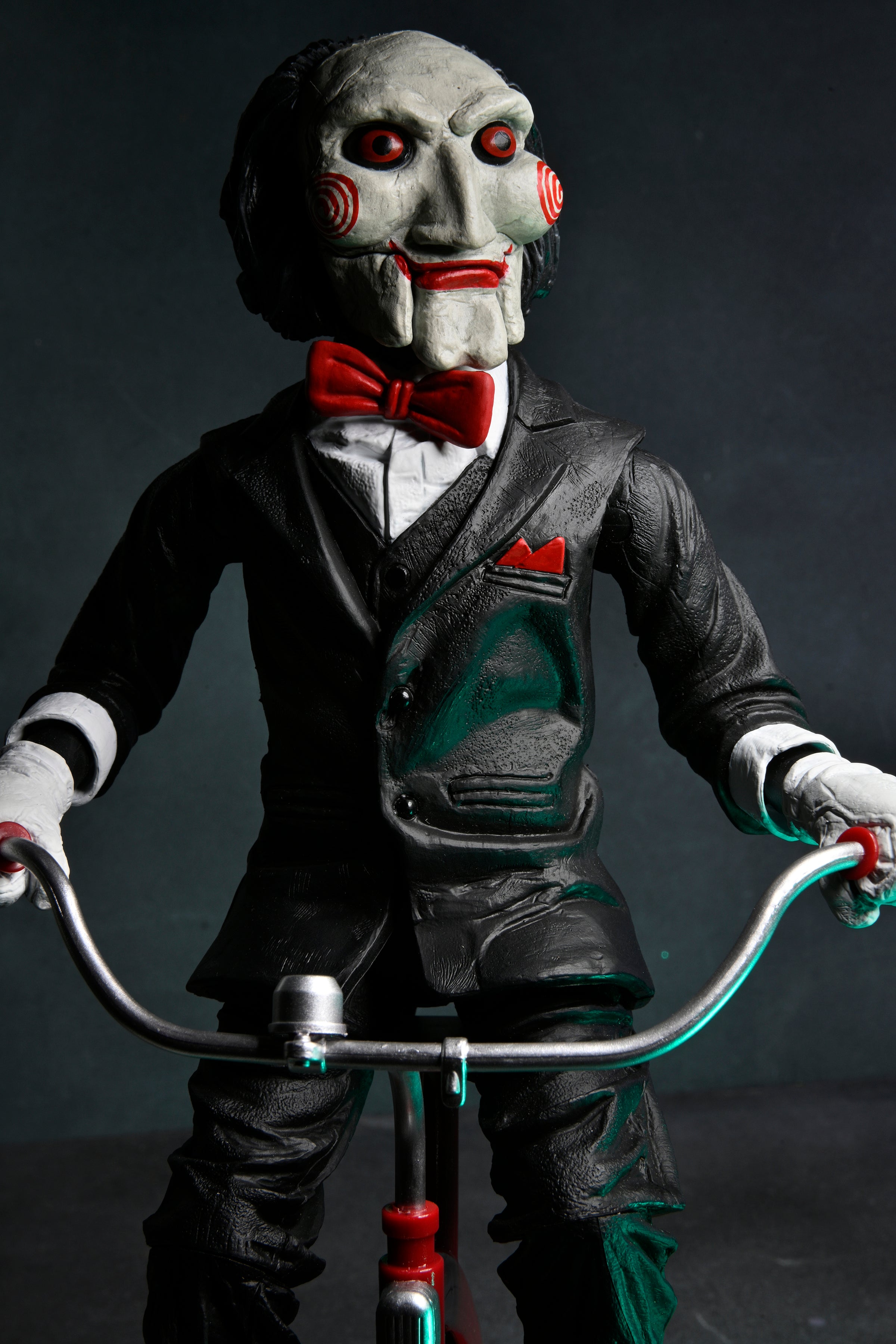 NECA SAW 12インチフィギュア SAW - Billy the Puppet on Tricycle 12