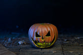 Halloween: The Curse of Michael Myers - Ultimate Michael Myers 7" Scale Action Figure - NECA