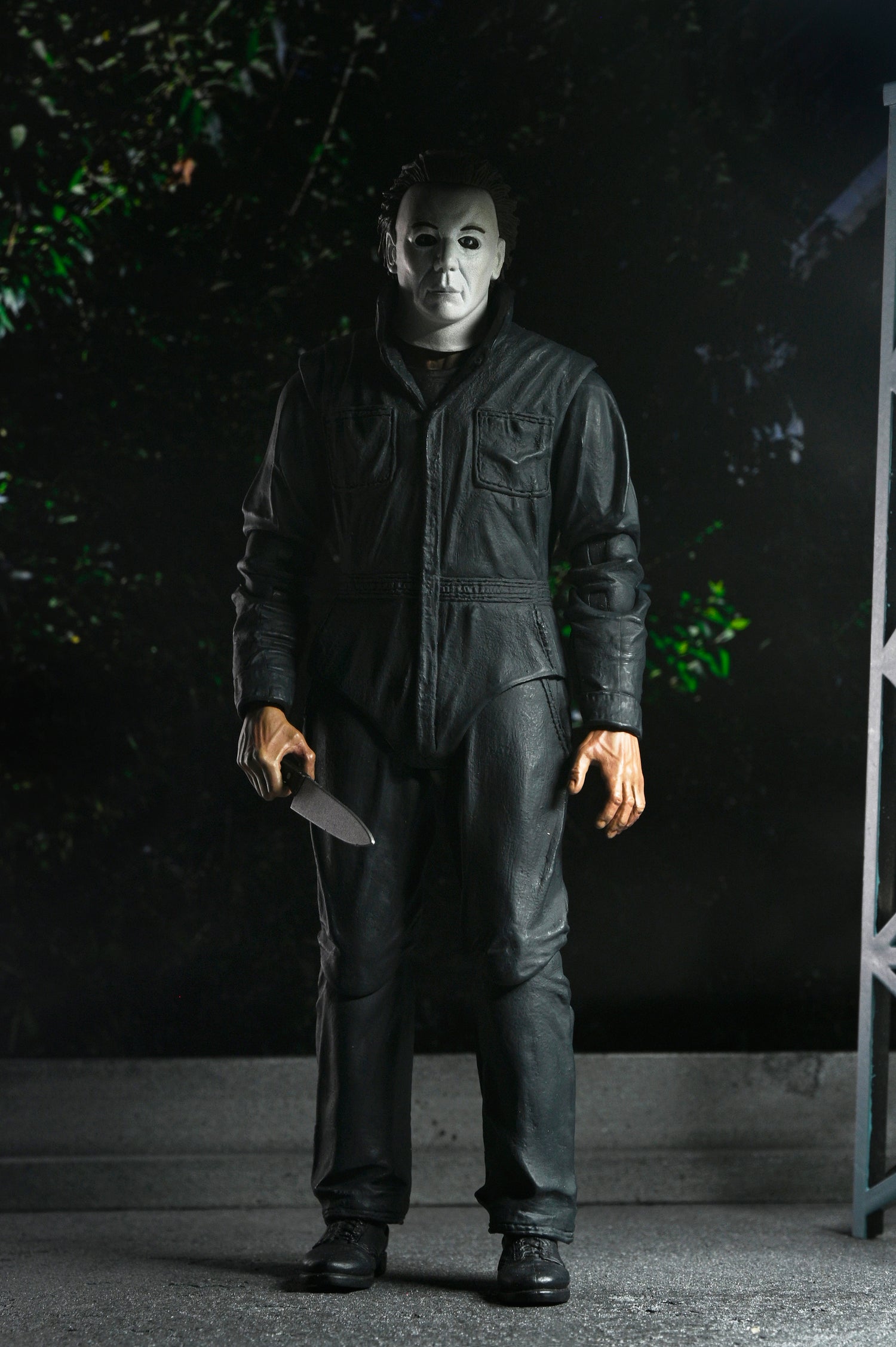 Halloween: Resurrection - Ultimate Michael Myers 7&quot; Scale Action Figure - NECA