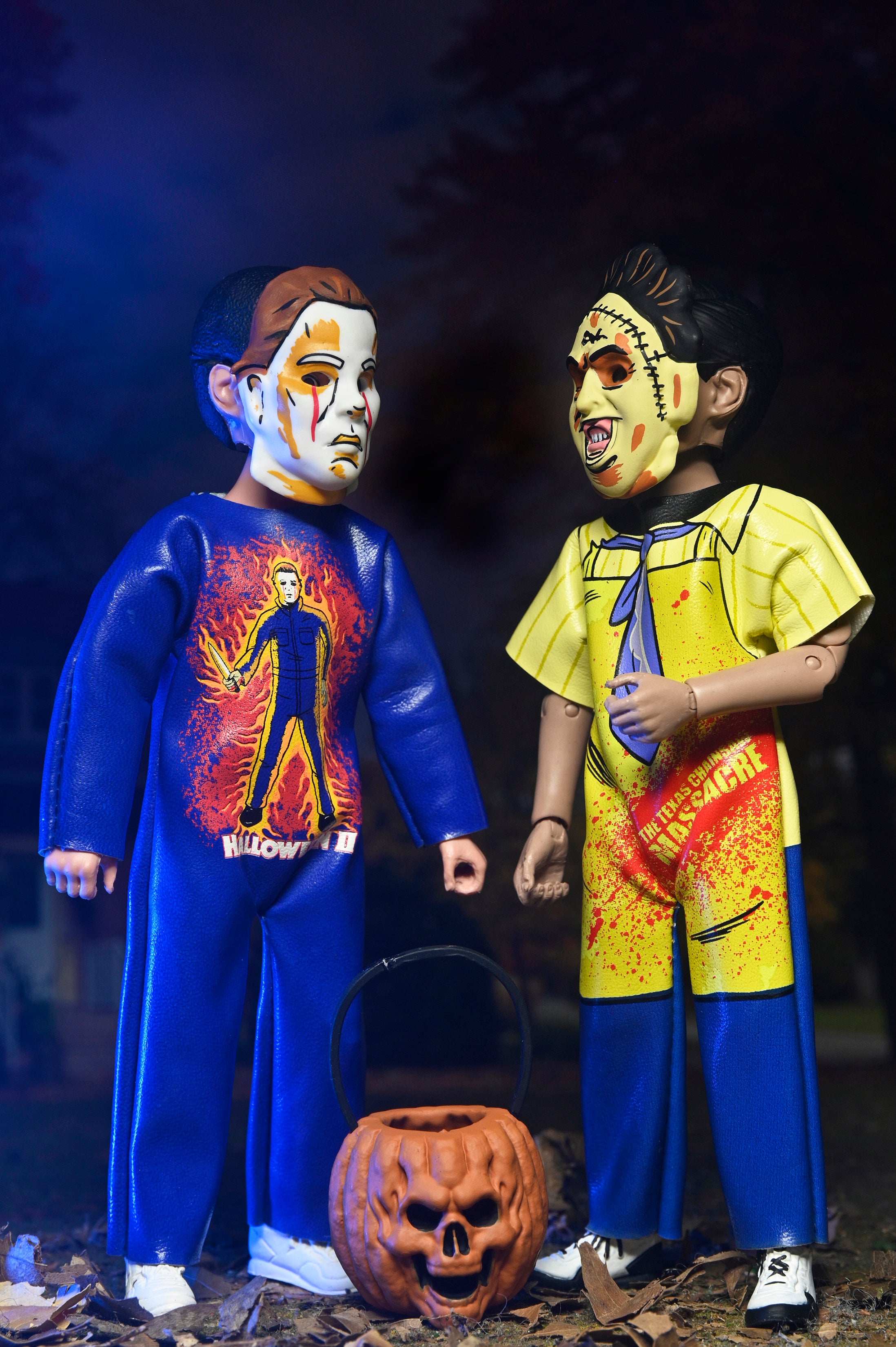 Ben Cooper Costume Kids Collection - Series 9 Costumed Action Figure Bundle (Leatherface, Michael Myers, Billy the Puppet, Pennywise & Art the Clown) - NECA - Shown: Michael Myers and Leatherface
