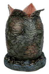 Aliens  Life-Size Xenomorph egg replica with LED lights- NECA