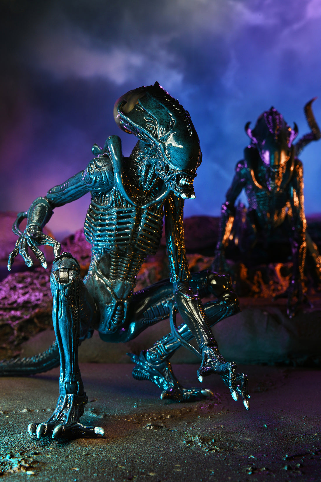 Alien vs Predator - Arachnoid Alien 7" Scale Action Figure (Movie Deco) - NECA