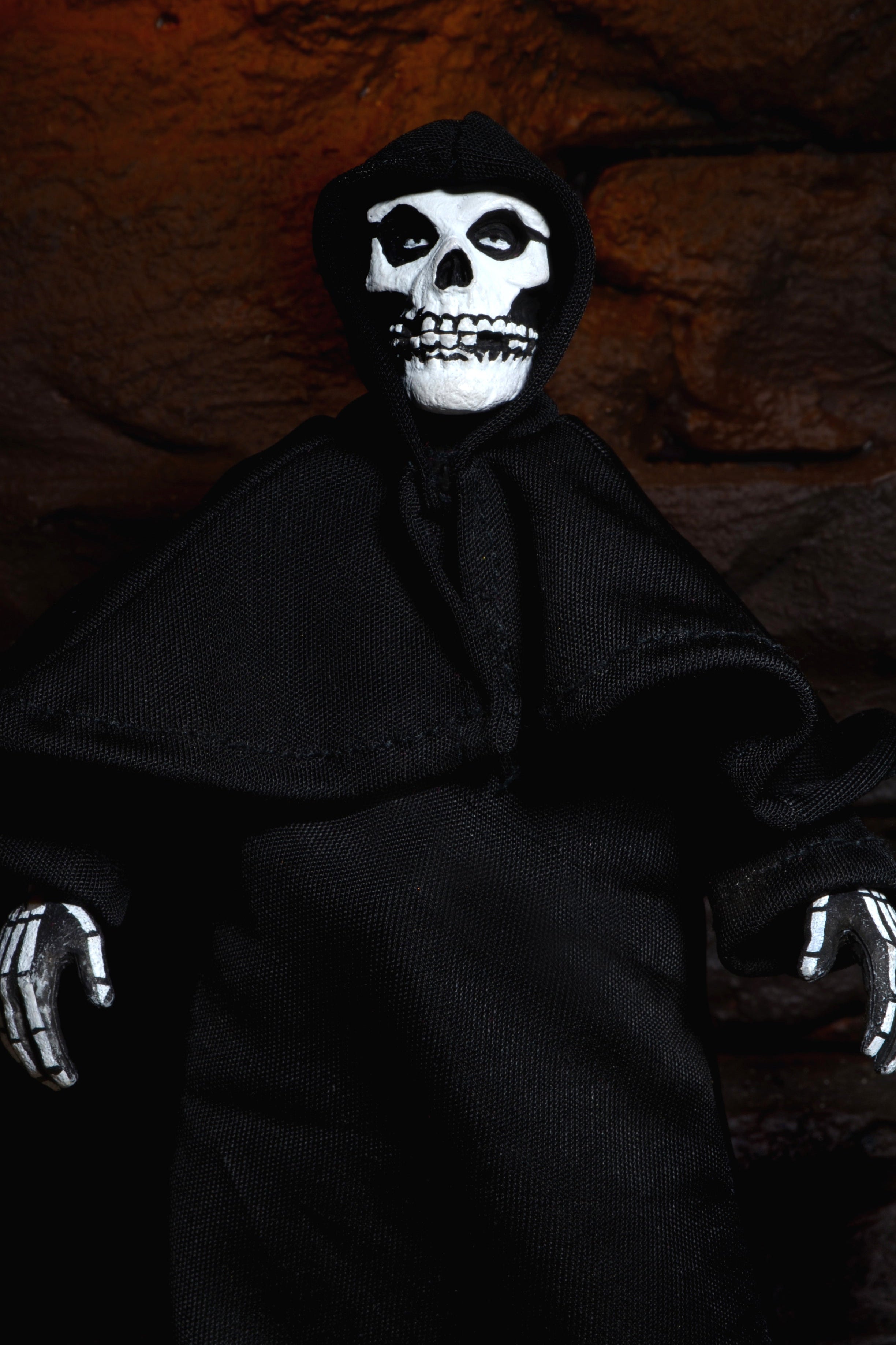 Misfits - The Fiend (Black Robe) 8&quot; Clothed Figure - NECA