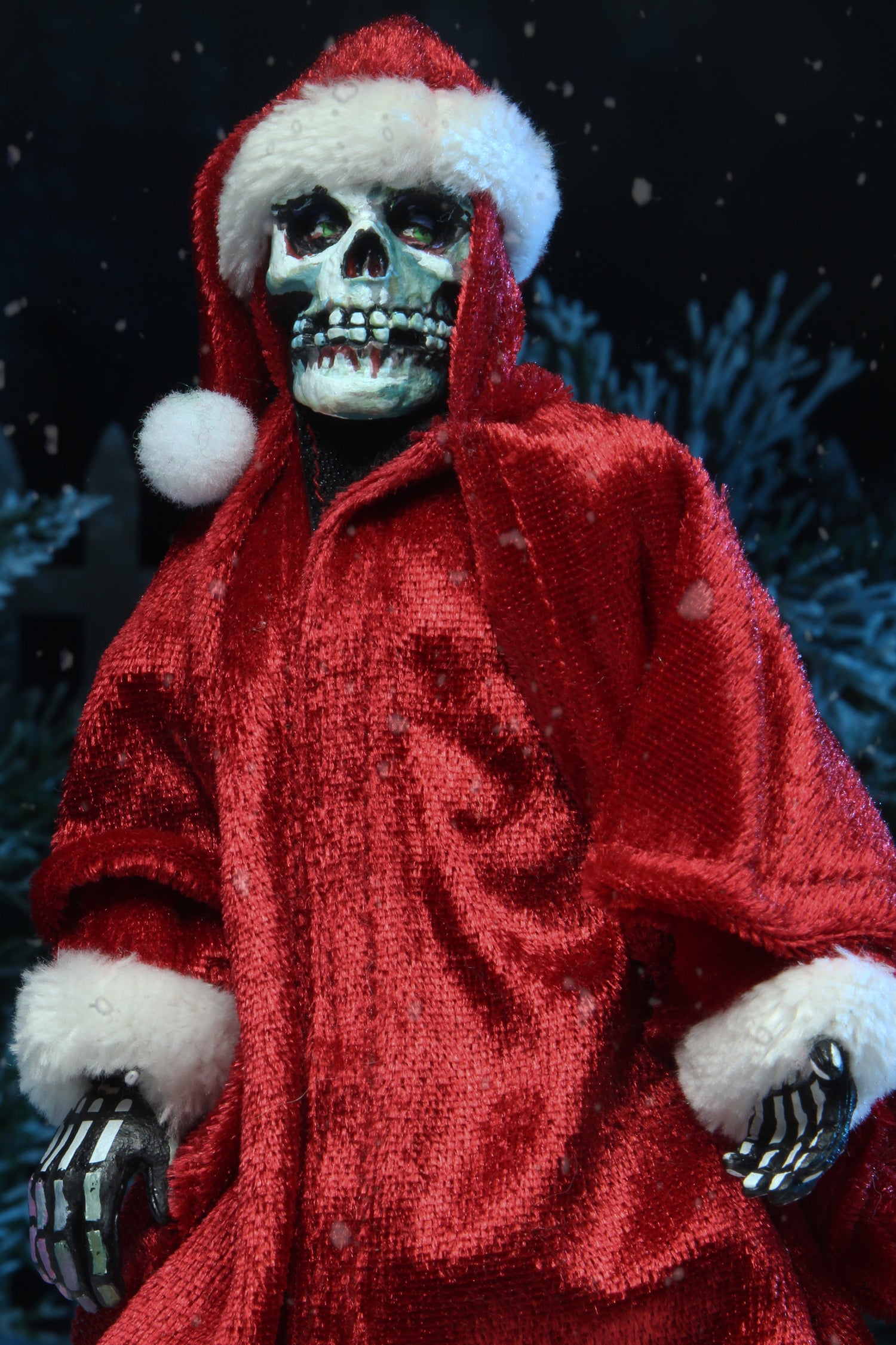 Misfits - Holiday Fiend 8&quot; Clothed Action Figure - NECA