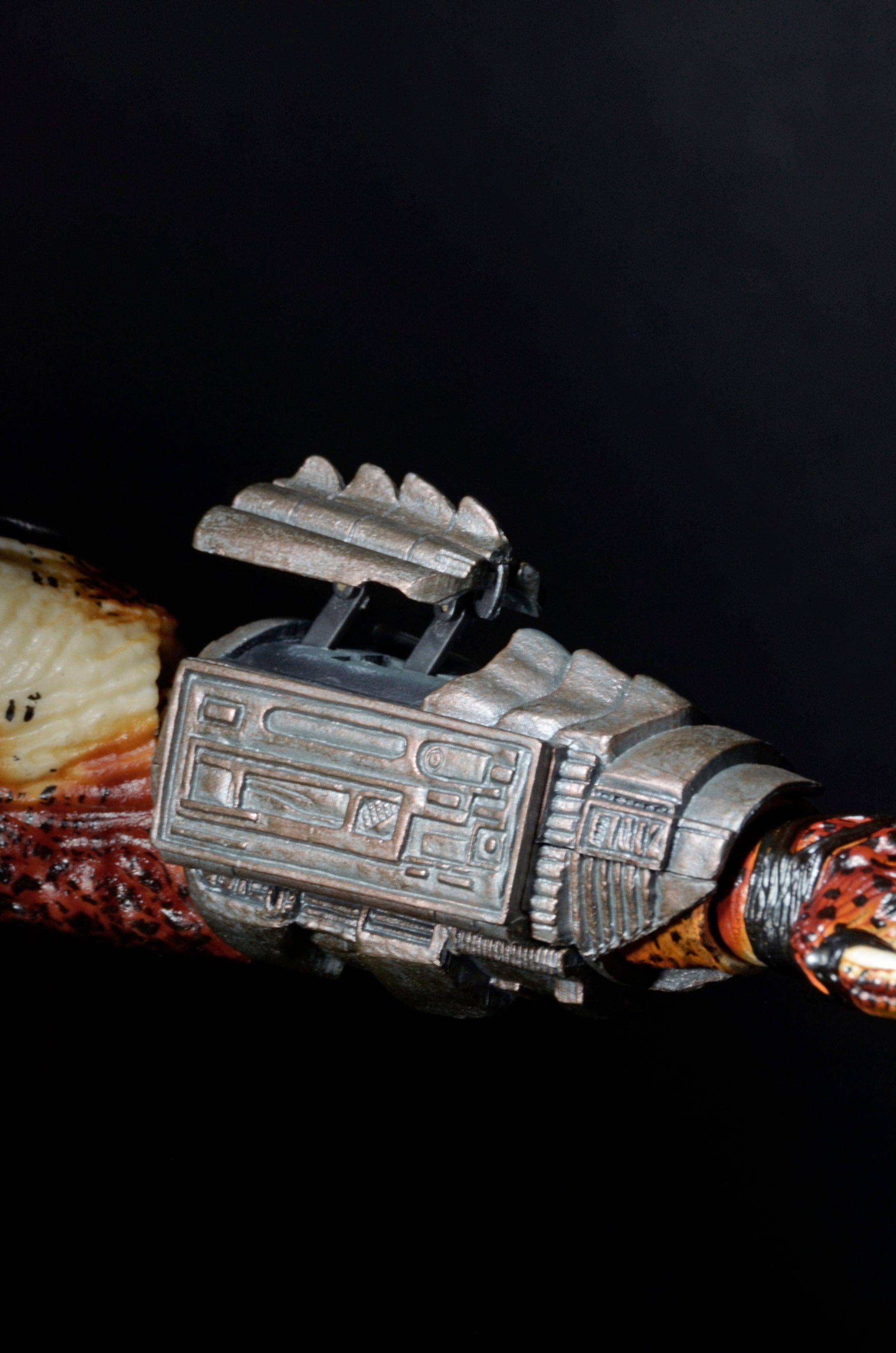 Predator 2 - City Hunter Predator with LED Lights 1/4 Scale Action Figure