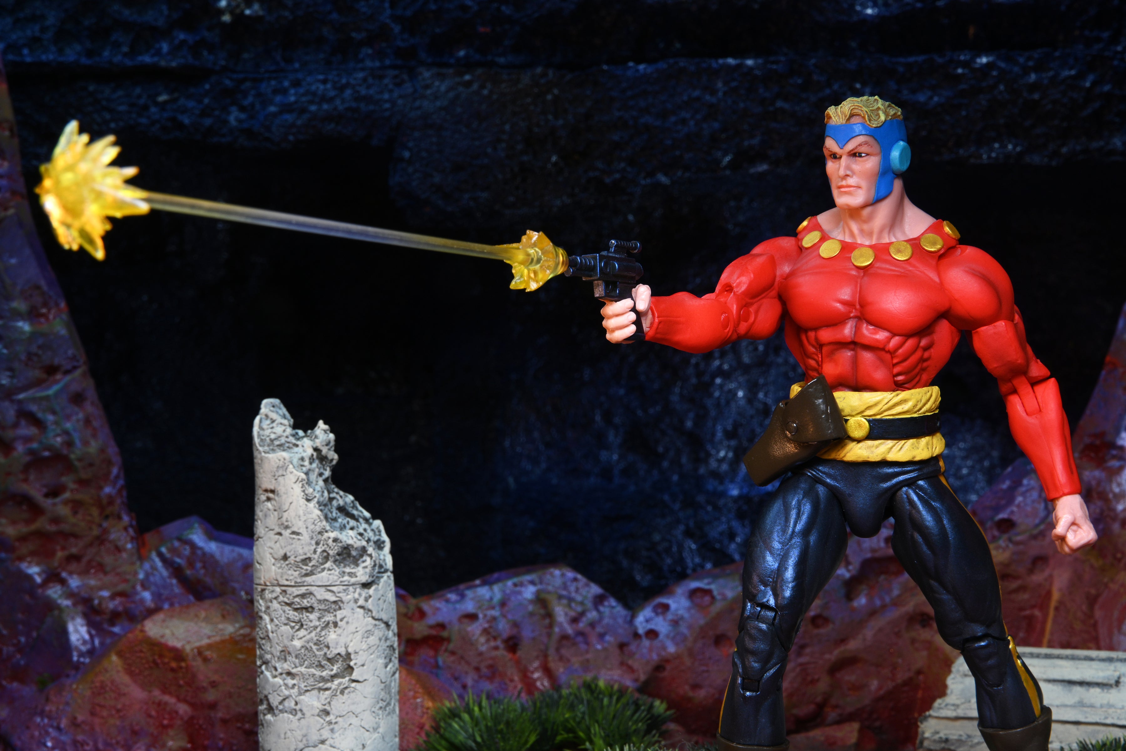 King Features - Original Superheroes Flash Gordon 7” Scale Action Figure