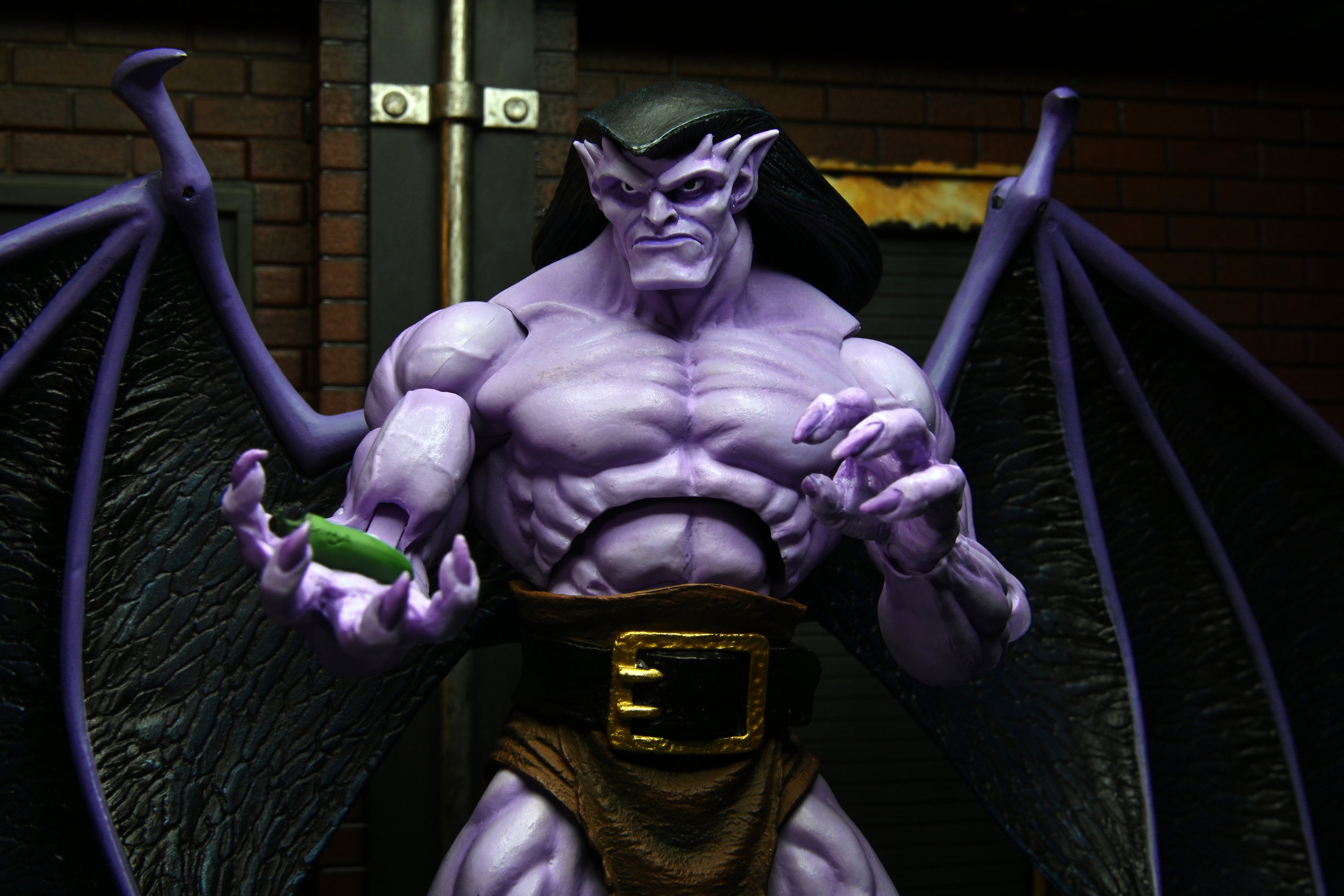 Gargoyles - Ultimate Goliath 7" Scale Action Figure - NECA