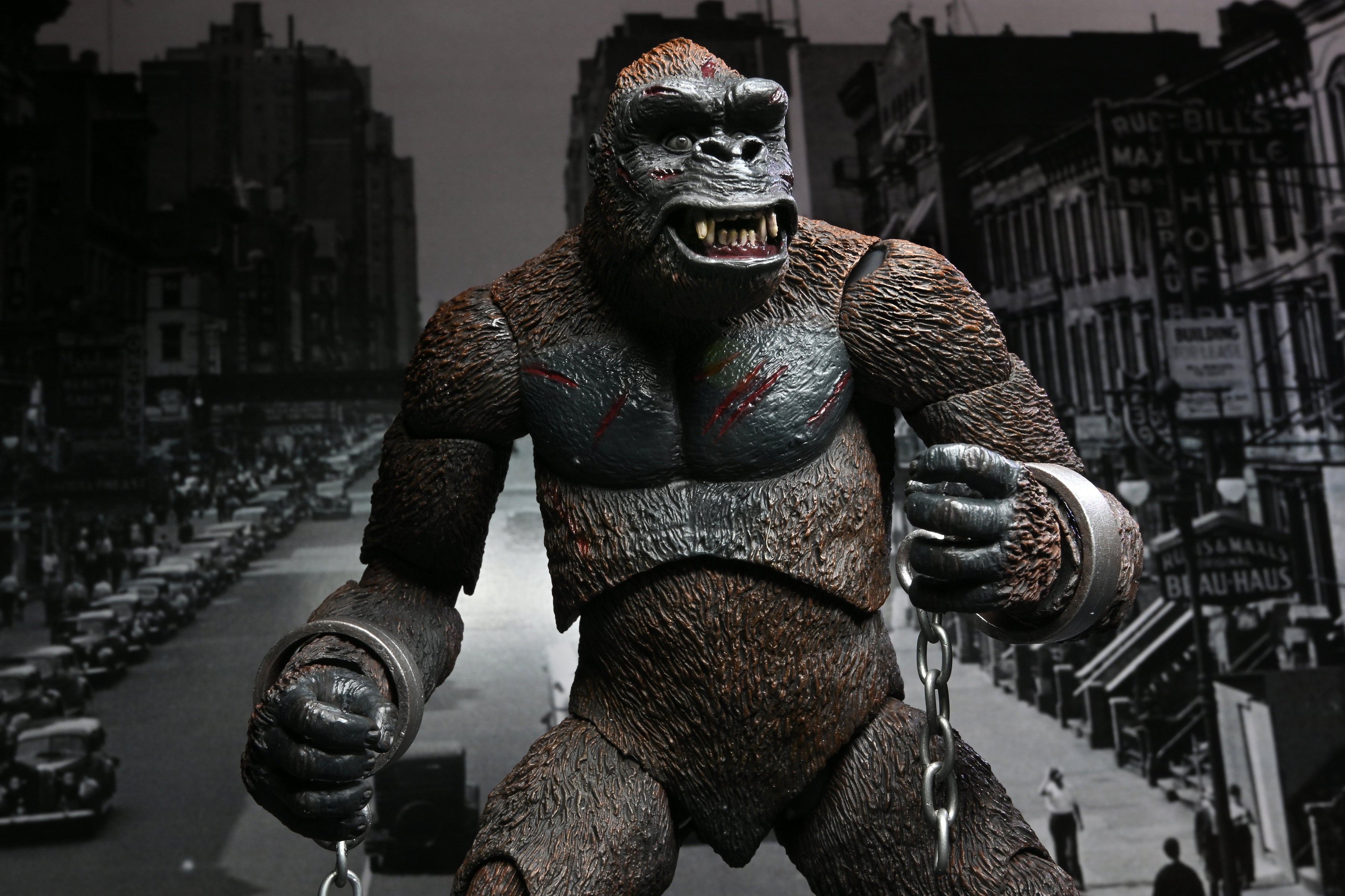King Kong - Ultimate King Kong (Concrete Jungle) 7" Scale Action Figure