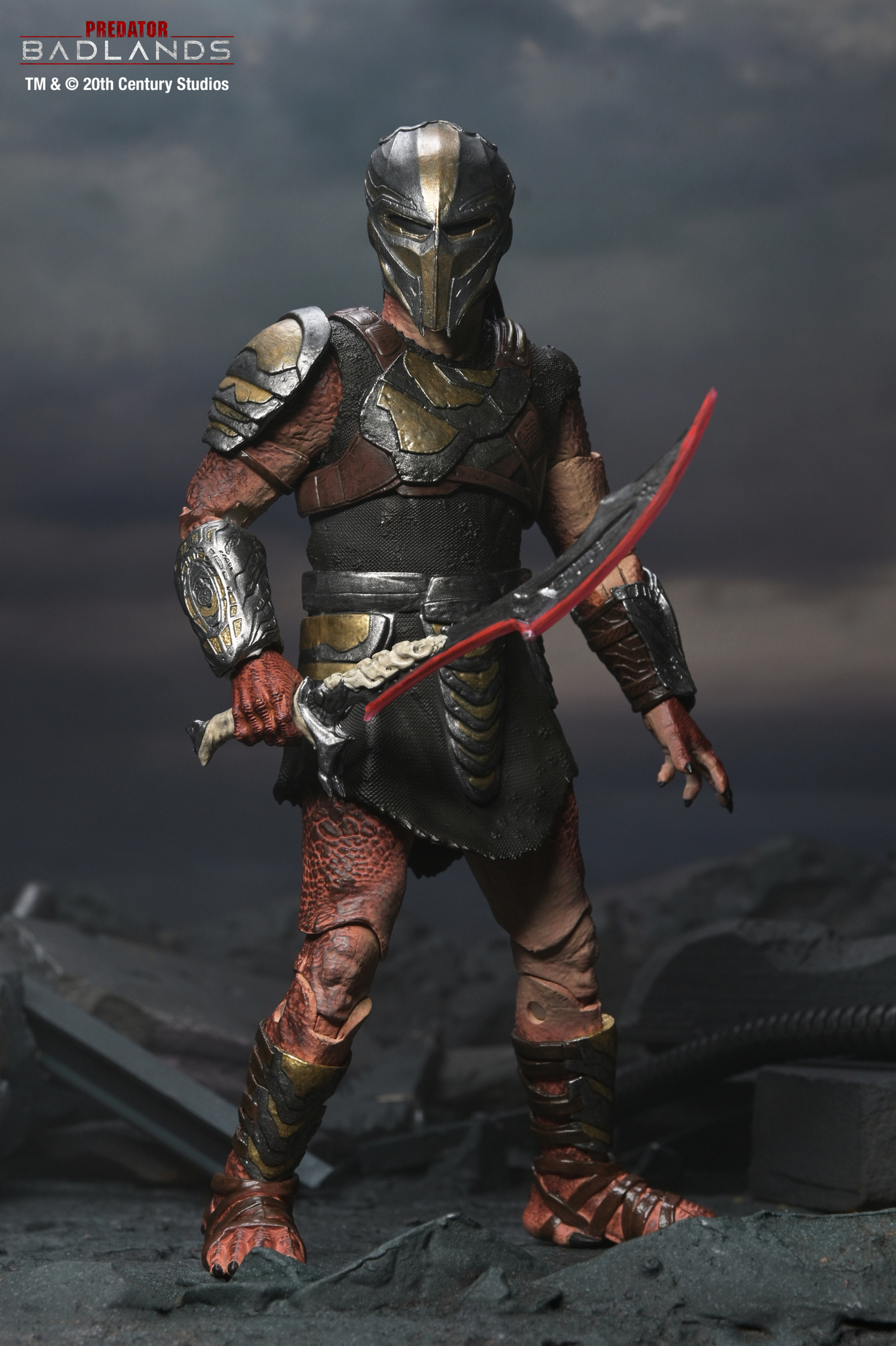 Predator: Badlands - Ultimate Dek (Training Armor) 7&quot; Scale Action Figure - NECA