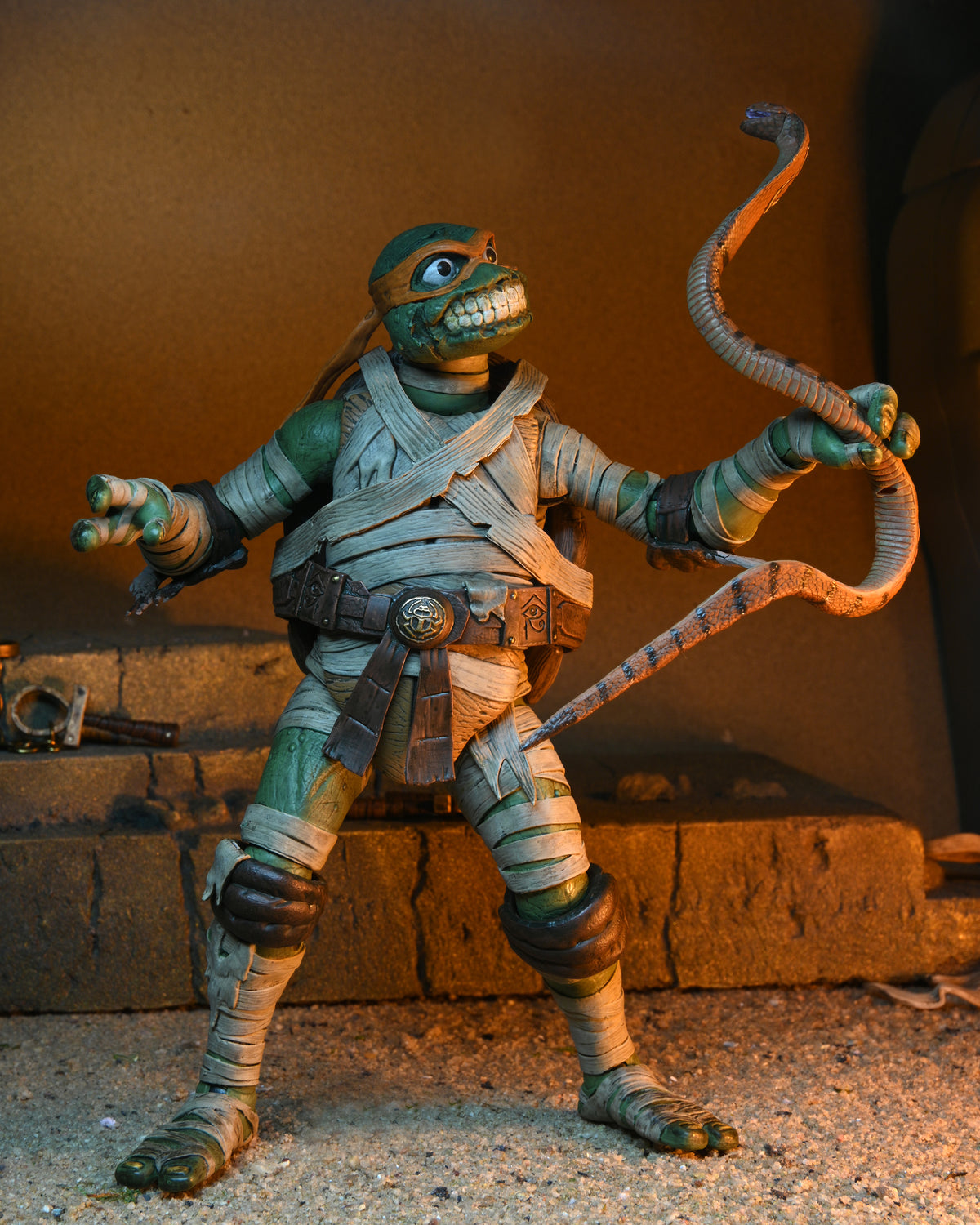 Universal Monsters x Teenage Mutant Ninja Turtles - Michelangelo as Th ...