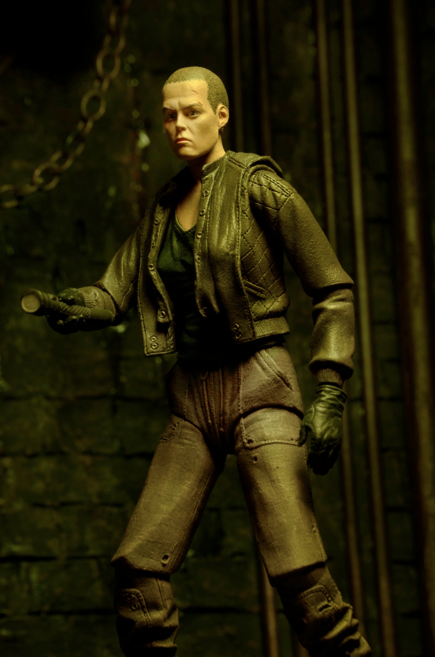 Aliens - 7&quot; Scale Action Figure - Series 8 Ripley