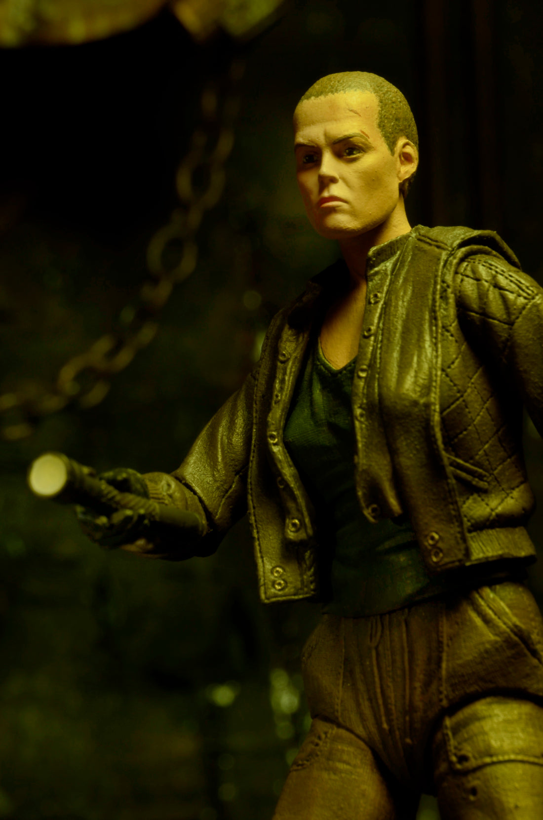 Aliens - 7&quot; Scale Action Figure - Series 8 Ripley