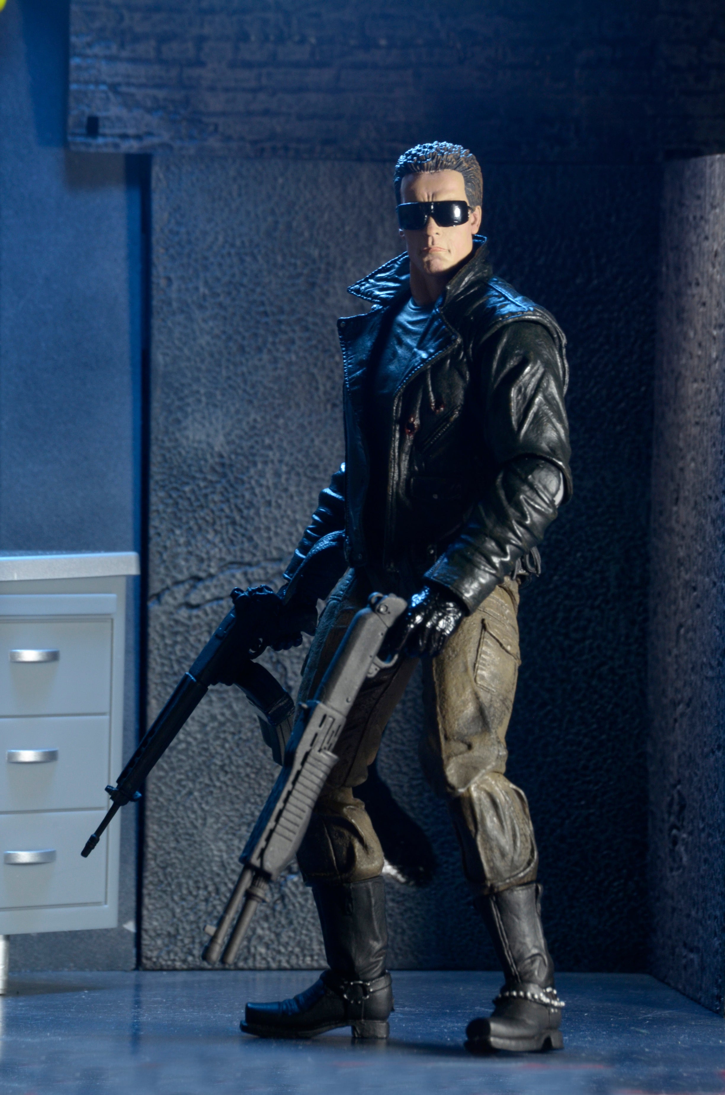 Terminator - 7&quot; Action Figure - Ultimate Police Station Assault T-800