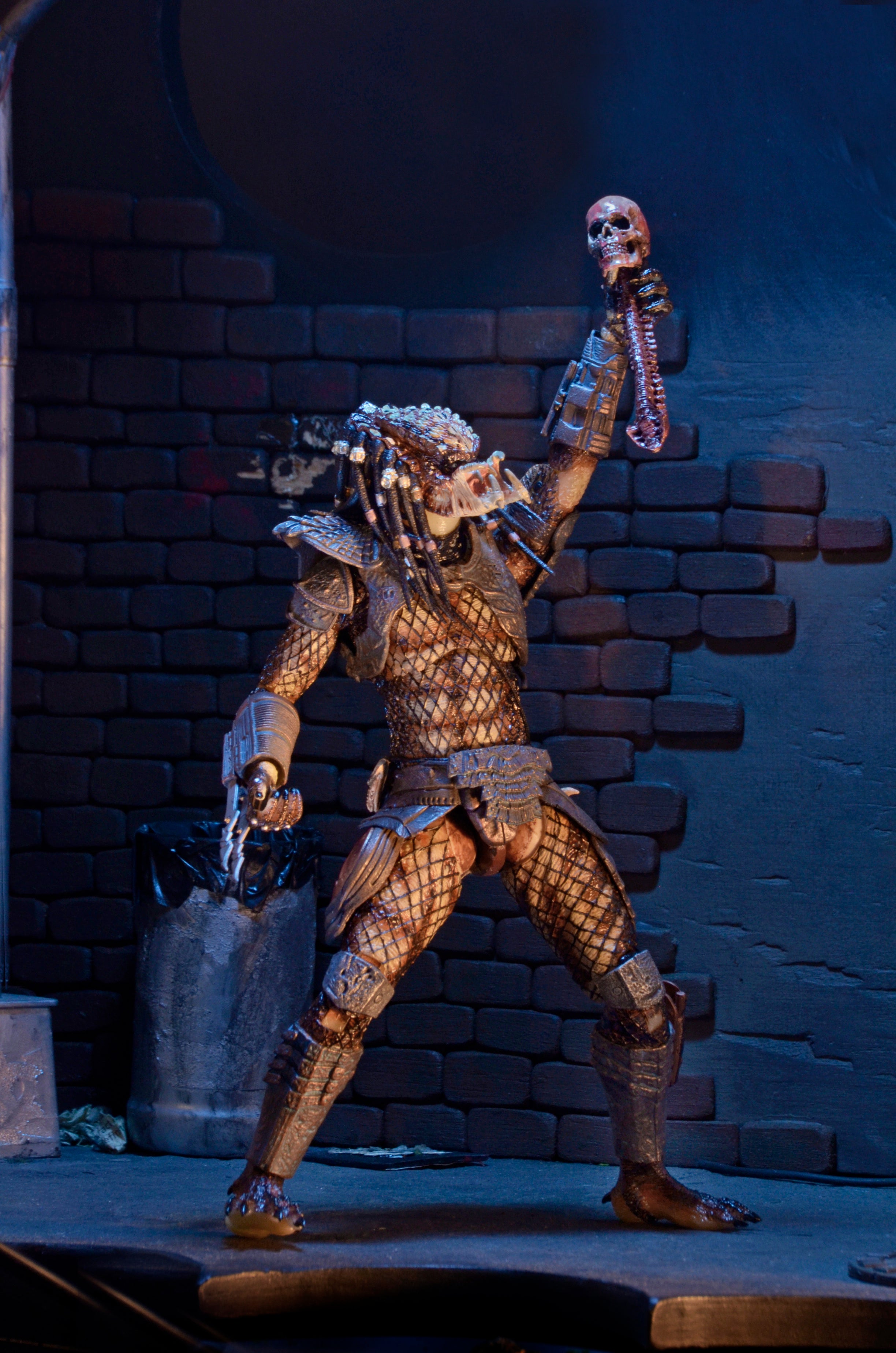 Predator - Ultimate City Hunter 7” Scale Action Figure – NECA
