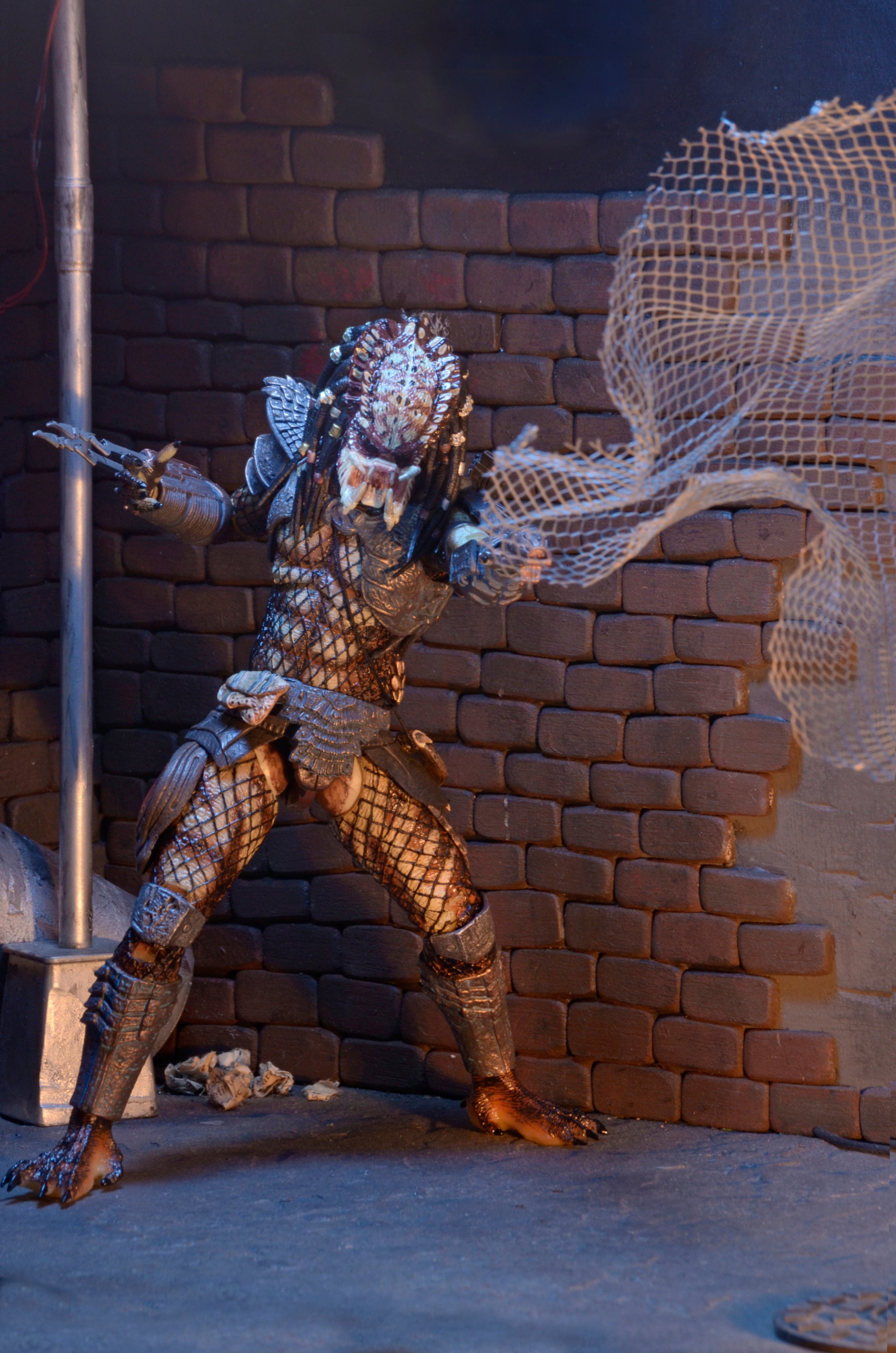 Predator - Ultimate City Hunter 7” Scale Action Figure (PRE-ORDER)